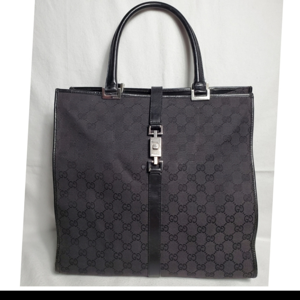 AUTHENTIC GUCCI PRICE FIRM JUST DROPPED!